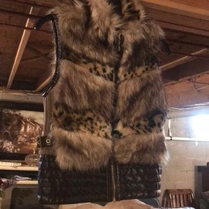 Fur vest